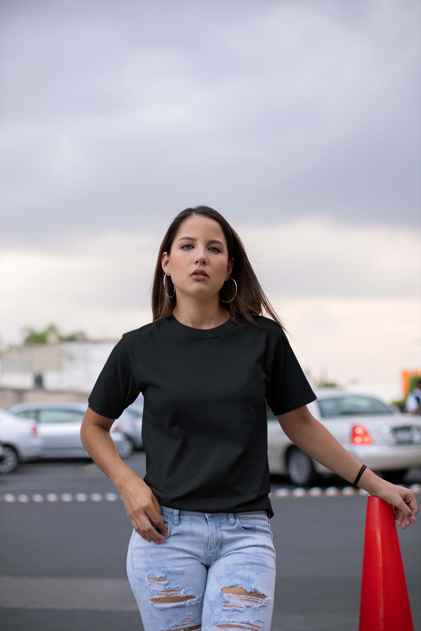 women black plain t shirt in men style for women